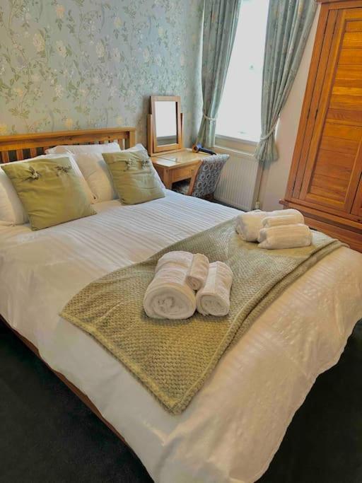 A Charming Luxury Apartment! Portinscale Esterno foto