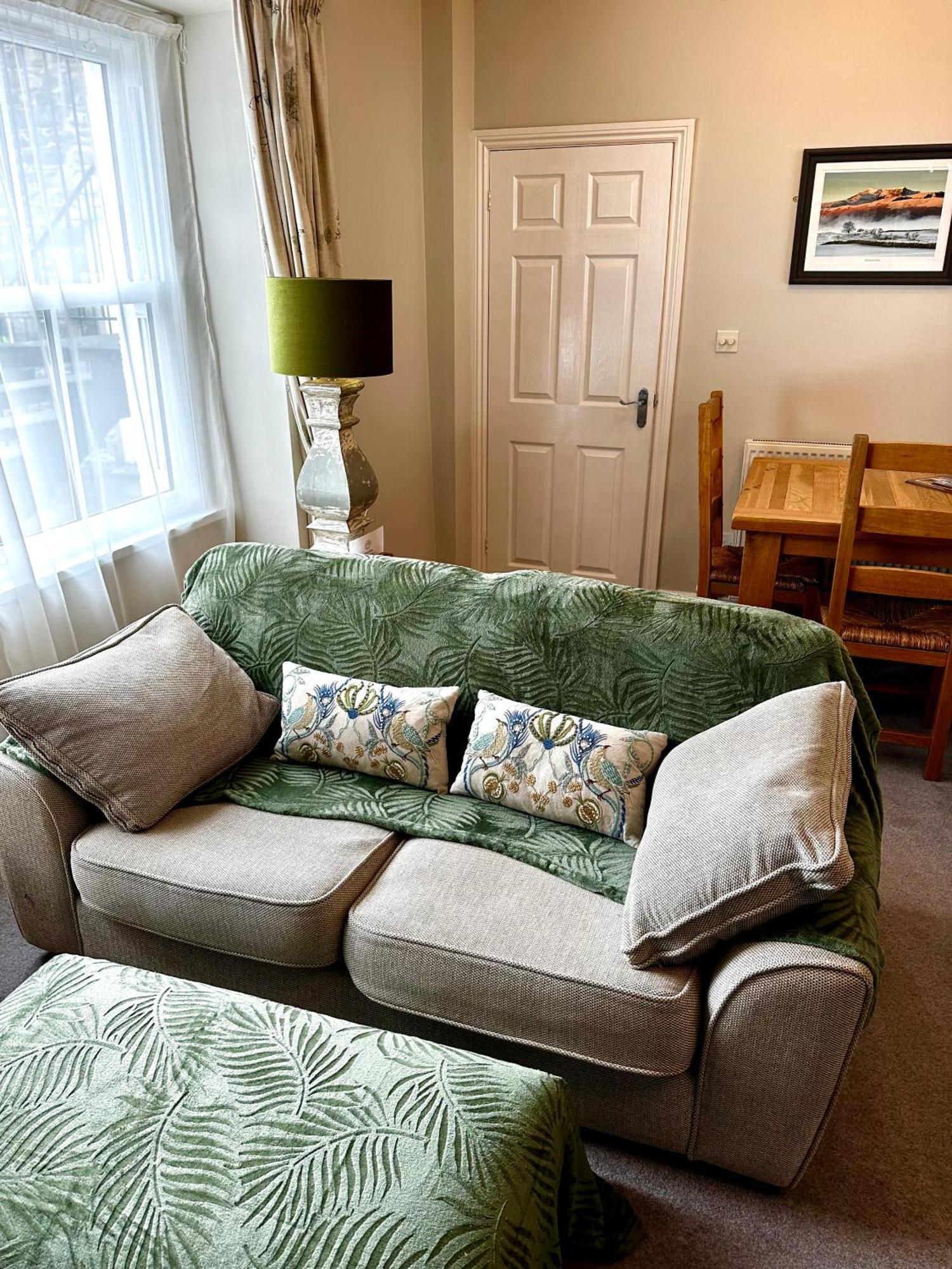 A Charming Luxury Apartment! Portinscale Esterno foto